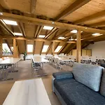 Semesteranläggning (resort) Medlicky 5*